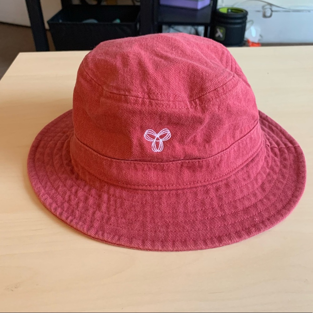 NWOT Red Aritzia TNA denim bucket hat